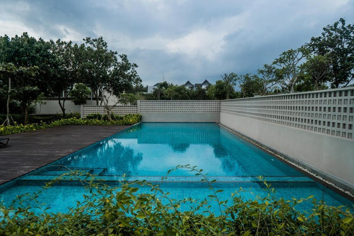 Sadana I22 Ciputra Beach Resort Near Tanah Lot Selemadeg Exterior foto